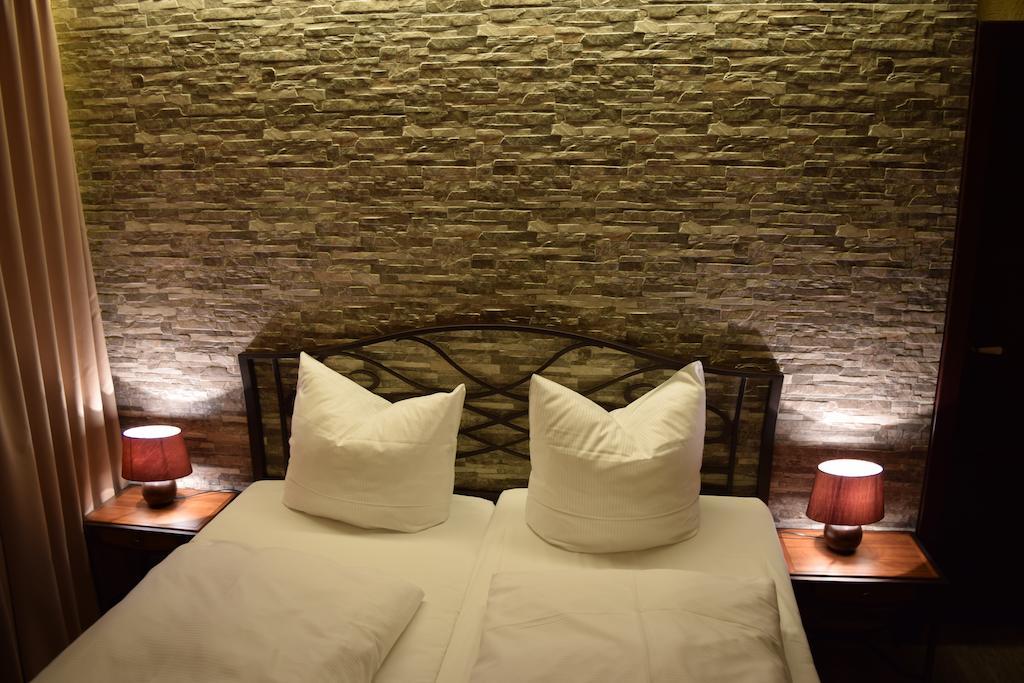 Hotel Arte Vida Ohg Spremberg Ruang foto