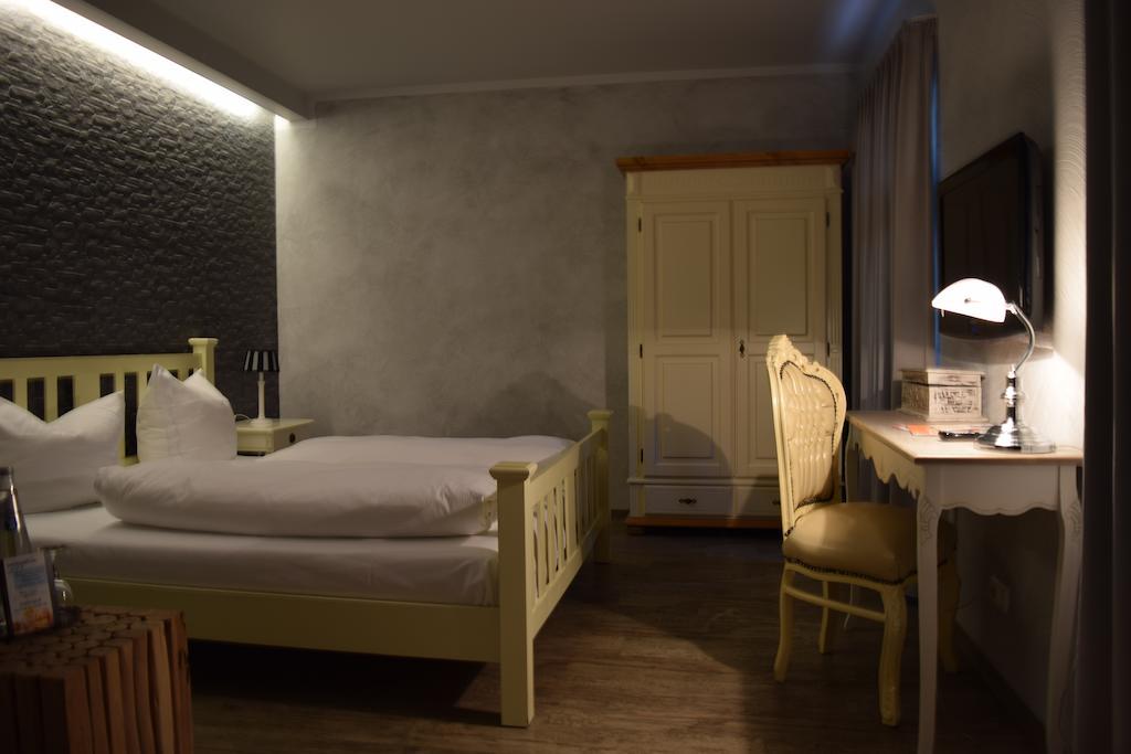 Hotel Arte Vida Ohg Spremberg Bagian luar foto