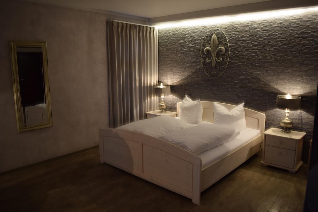 Hotel Arte Vida Ohg Spremberg Bagian luar foto