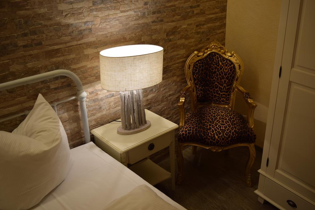 Hotel Arte Vida Ohg Spremberg Bagian luar foto